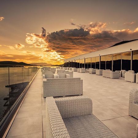 Hotel Vapore เนอุม ภายนอก รูปภาพ
