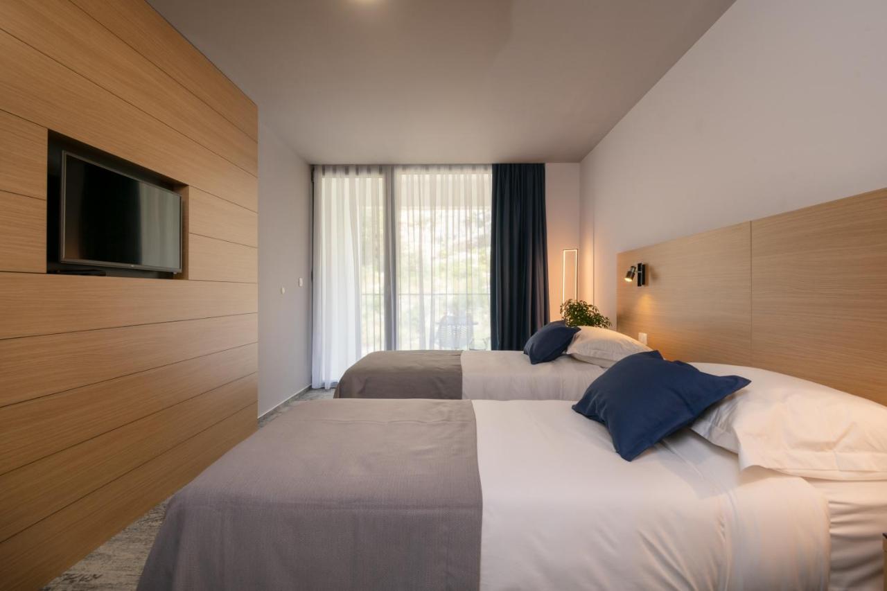 Hotel Vapore เนอุม ภายนอก รูปภาพ